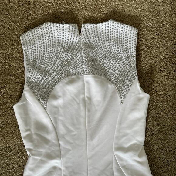 White dress with Rhinestones and Ornamentation - Picture 3 of 3